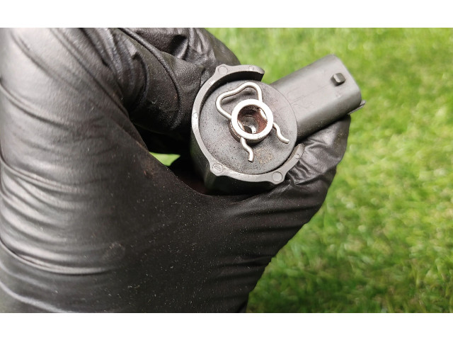 Vstřikovač 338002A900 KIA Soul