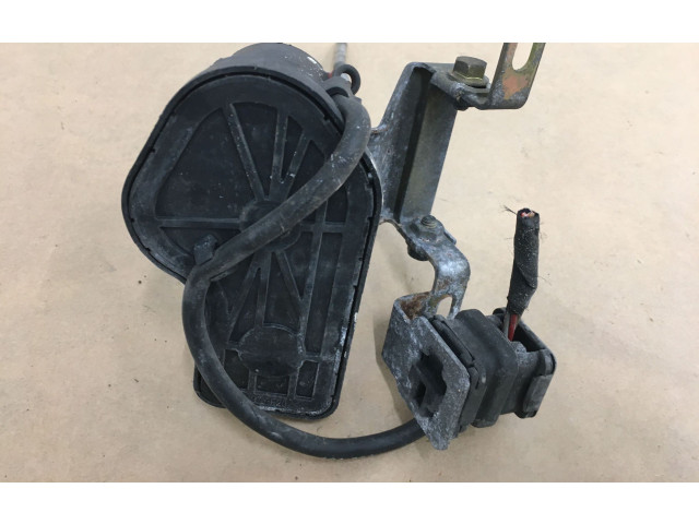 Моторчик стеклоочистителя 1298200142    Mercedes-Benz SL R129