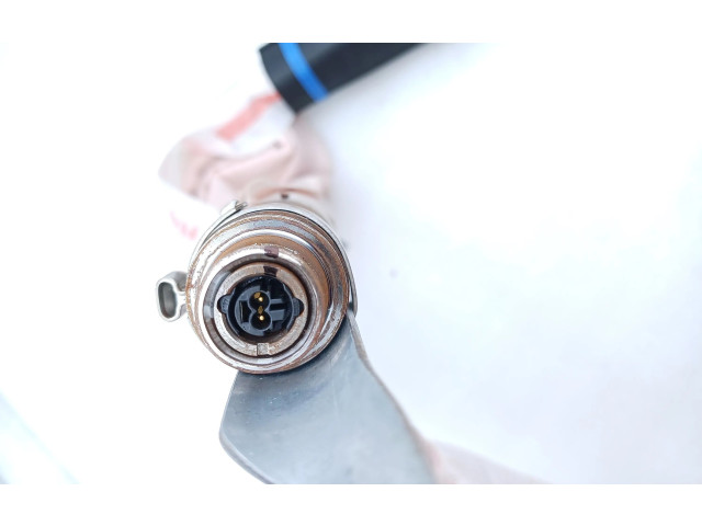 Боковая подушка безопасности 100526200D   Tesla Model S