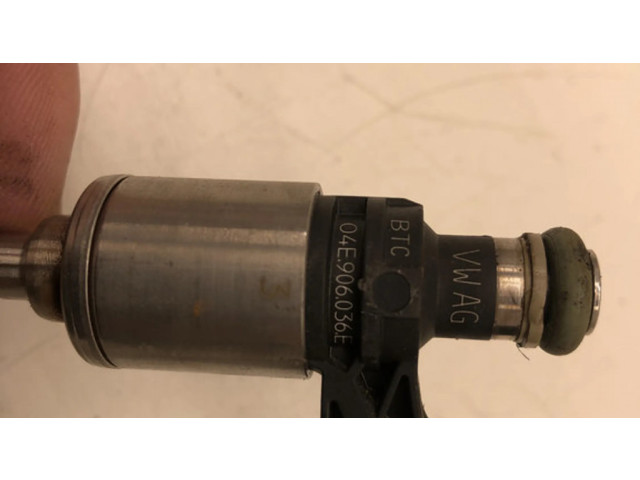 Комплект форсунок 04E906036E, 0261500248 Volkswagen Golf VII для бензинового двигателя 1.2