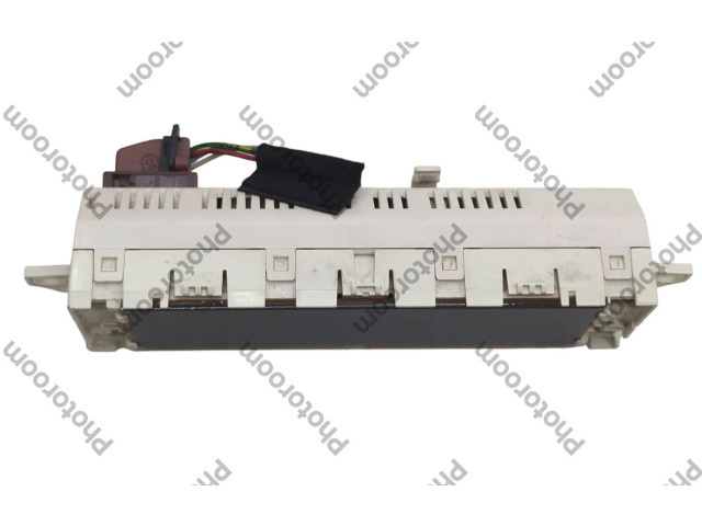 Дисплей    966238598000, 102710017   Peugeot 207