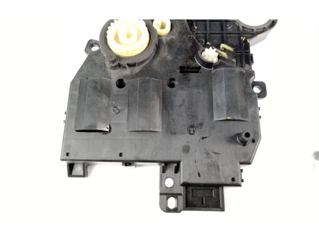 Вентилятор печки    0638009004   Lexus NX