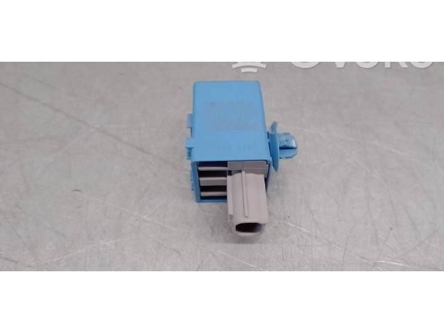 Pojistková skříňka 8974730040 Toyota Land Cruiser (J200) 2015