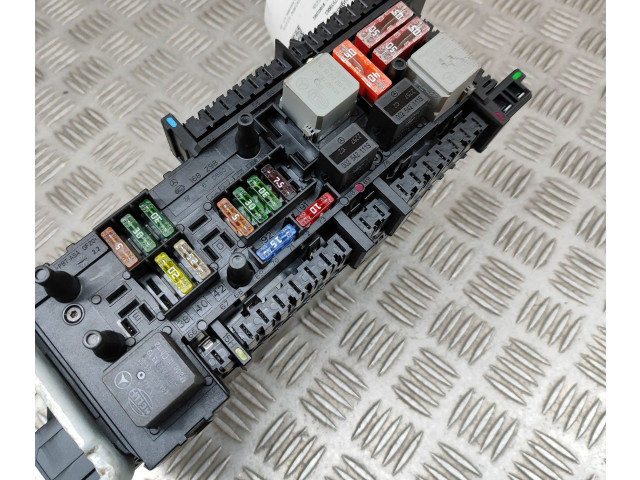 Pojistková skříňka A2129009722, A2129015305 Mercedes-Benz CLS C218 X218 2014