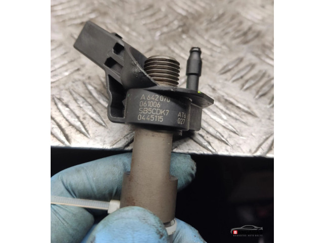 Жиклер (жиклеры) (форсунка (форсунки) a642070   Mercedes-Benz R W251