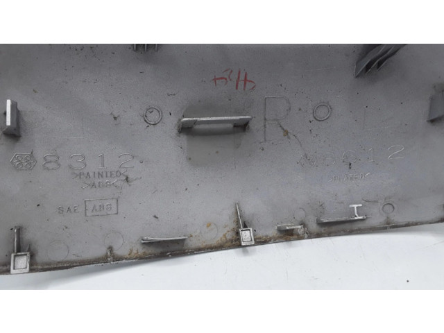 Пластиковая отделка зеркала