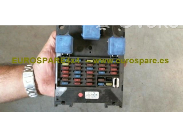 Pojistková skříňka Nissan Patrol 260 1989