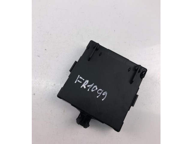 Zpětné zrcátko Mercedes-Benz C AMG W205 2015 A2059001711, FR1099