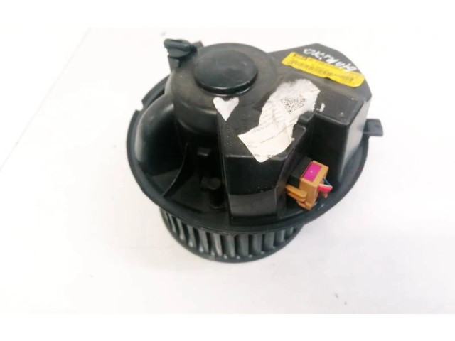 Вентилятор печки 1K1820015, F983228M Volkswagen Caddy