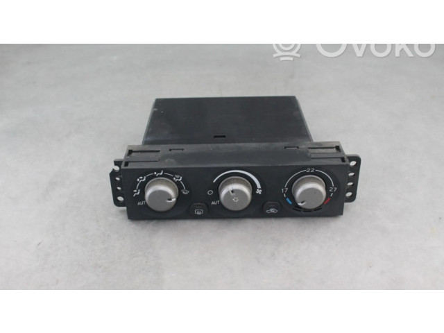 Блок управления климат-контролем MR958005, 1465700022 Mitsubishi Pajero
