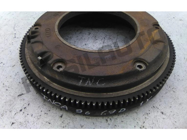 Руль 067105273G   Seat Inca (6k)