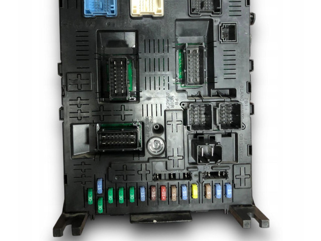 Pojistková skříňka Citroen Berlingo 2021