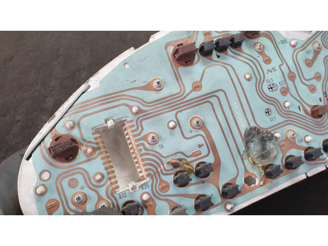 Панель приборов 0P017900 Mitsubishi Carisma