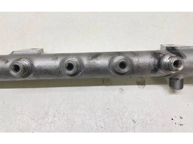 Vstřikovací lišta A6510700495, A6510700700 Mercedes-Benz E W212