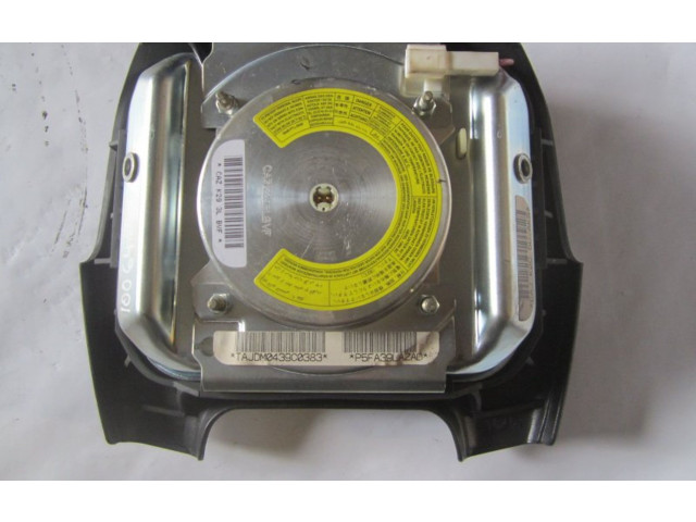 Подушка безопасности водителя P5FA39LAZAD   Jeep Grand Cherokee (WJ)