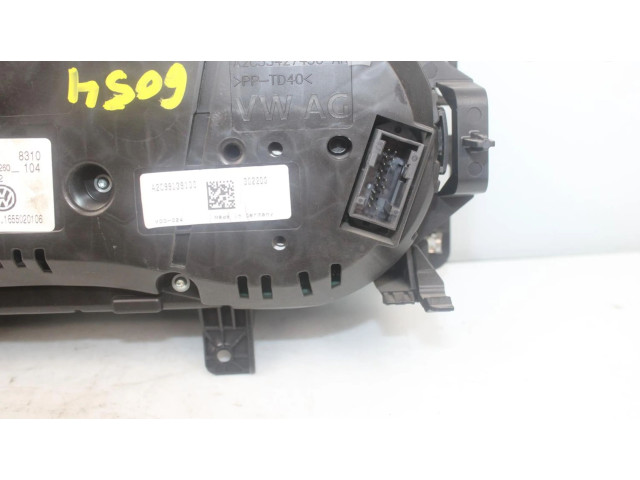 Панель приборов 5G1920731B   Volkswagen Golf VII       