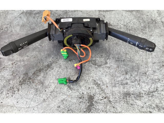 Ручка стеклоочистителей 30658614, D3M0173A Volvo XC90