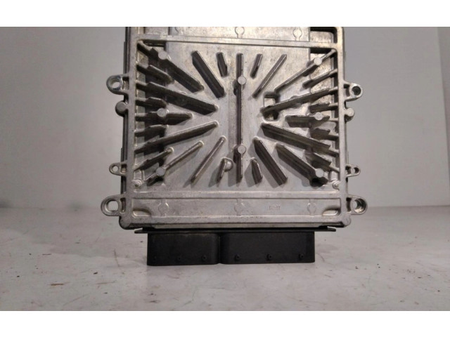 Блок управления двигателем Блок управления 31272462AA Volvo S80