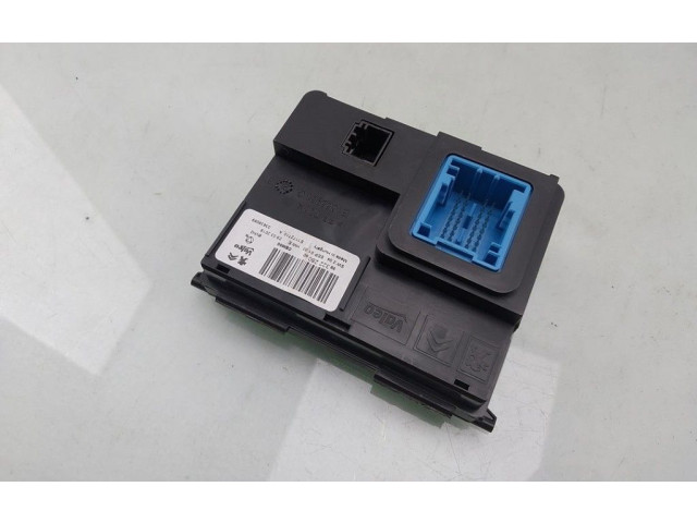 Блок управления 1613153580, 1637854580 Opel Combo E