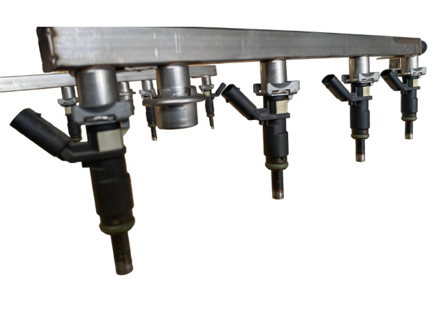 Vstřikovací lišta A2730700795   Mercedes-Benz S W221    M273.961 273961 