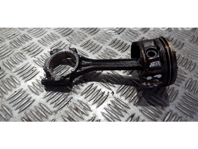 Píst Volkswagen Polo III 6N 6N2 6NF