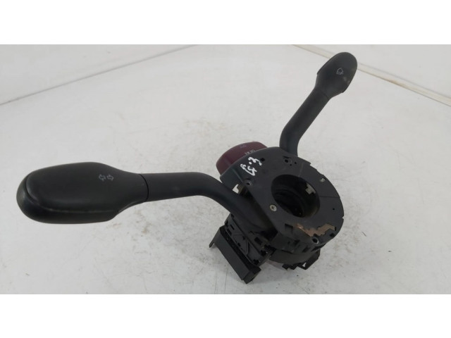 Мултифункционный включатель управления / ручка