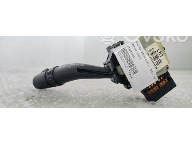 Ручка стеклоочистителей 934203K000   Hyundai Sonata