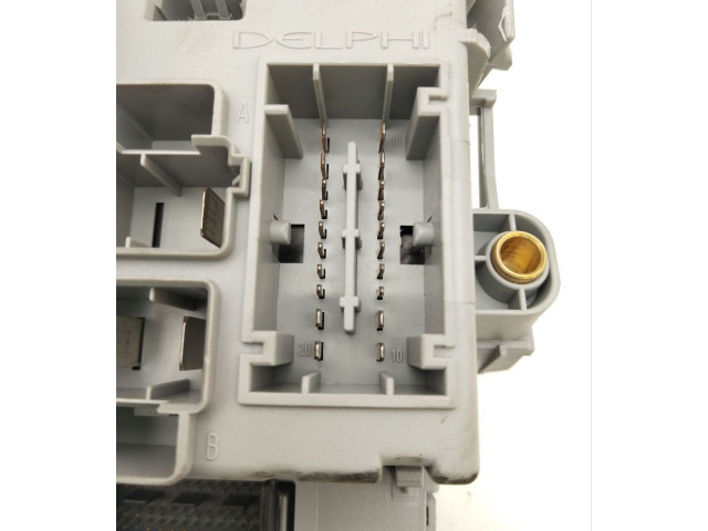 Блок предохранителей 406626, U380 Maserati Quattroporte