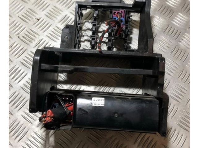 Блок предохранителей 1k2971858, 052710036000 Volkswagen Golf Plus