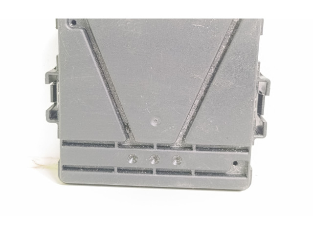 Блок управления 5QE907530B, 5QE907530A   Volkswagen e-Golf