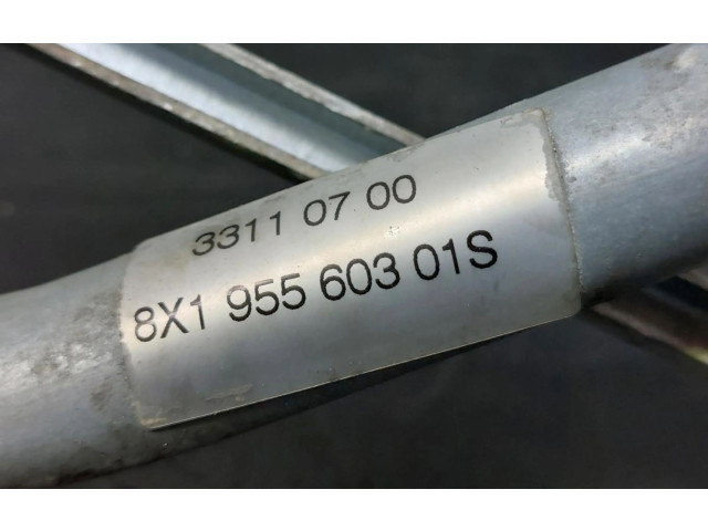 Моторчик дворников 8X195560301S    Audi A1