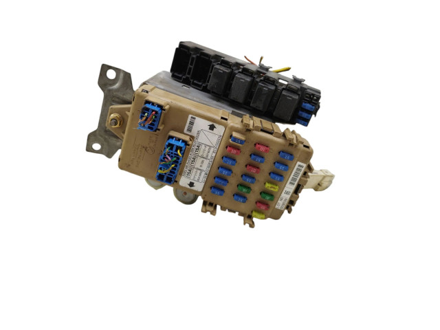 Блок предохранителей  Jb200400   Subaru Forester SG    