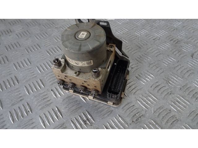 Блок АБС 5Q0614517EE   Skoda  Karoq  2017 -  года