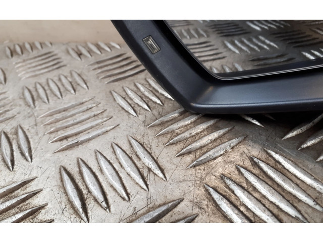 Zpětné zrcátko Volkswagen Tiguan 2019 E8047979, E8047979