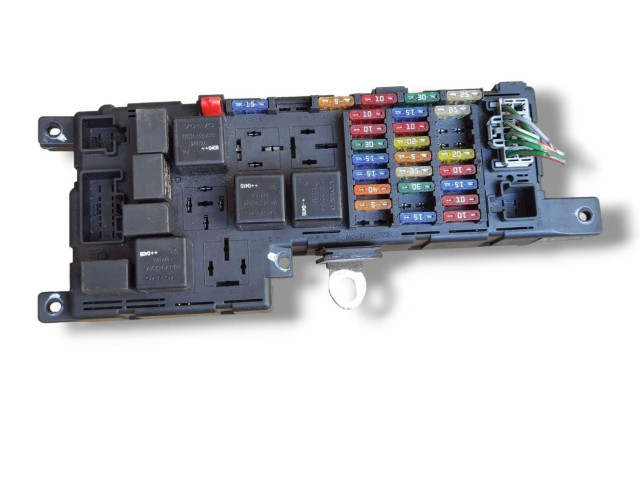 Блок предохранителей 518829015, 8678449 Volvo S80