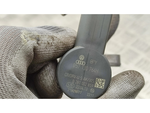 Топливная рампа 03L130089P, 03L906054 Skoda Yeti (5L) 2.0 для двигателя CFH