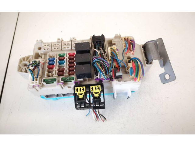 Блок предохранителей mr587655, g8c-507m Mitsubishi Grandis