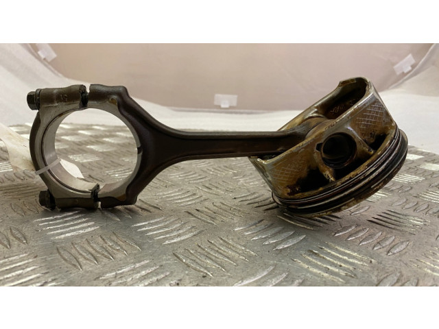 Píst 372AC, S111 Chrysler Pacifica pro benzínový motor 3.6