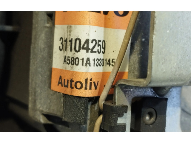 Подушка безопасности водителя 31104259   Volvo V70