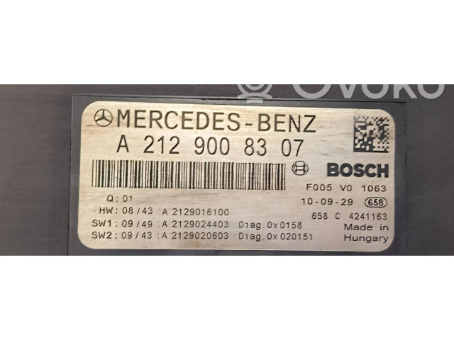 Блок предохранителей A2129008307 Mitsubishi Montero