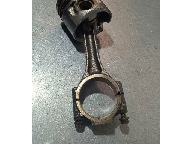 Поршень BKD Volkswagen Golf SportWagen