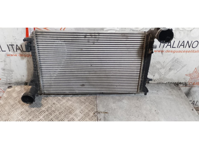 Интеркулер  1K0145803J   Volkswagen Touran I 