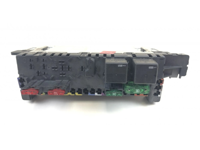 Pojistková skříňka 05045139, A2305454032 Mercedes-Benz SL R230 2002