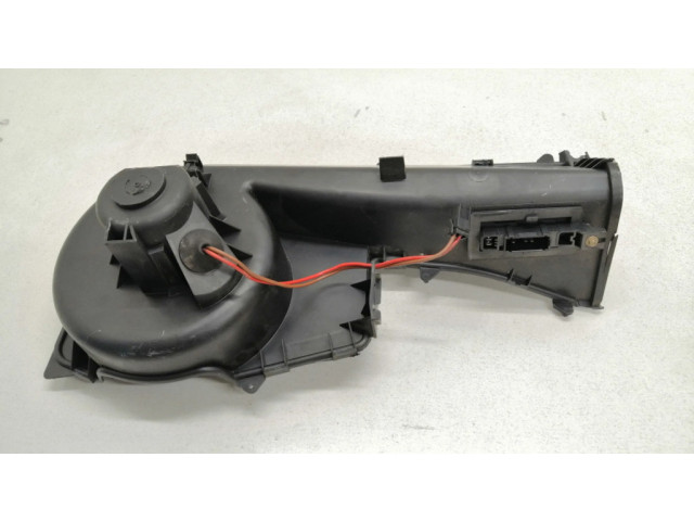 Вентилятор печки    52466890   Renault Twingo I