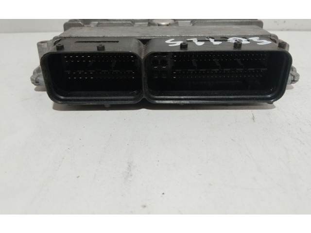 Блок управления двигателя 03L906023LM Skoda Rapid (NH)