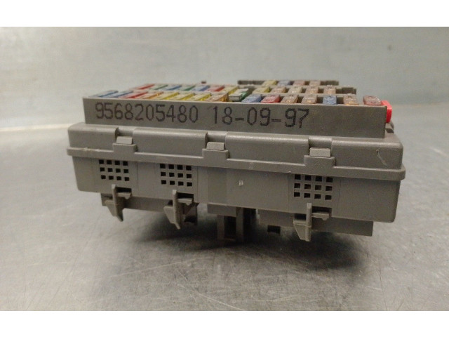 Pojistková skříňka Řídící jednotka BSM 9568205480   Citroen Berlingo 1997