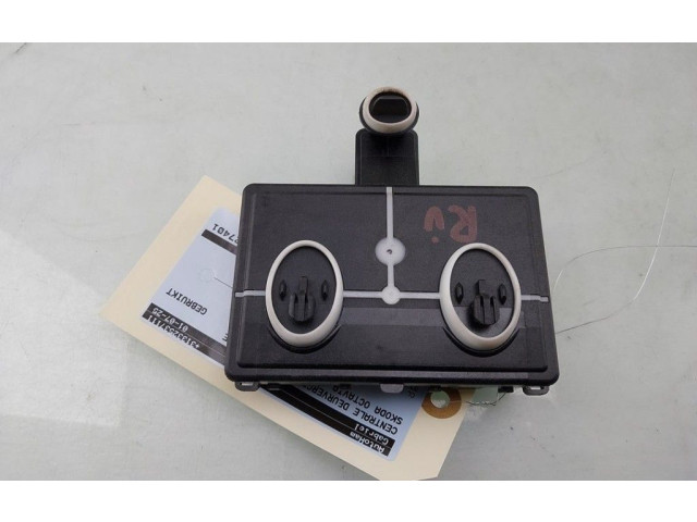 Блок комфорта 5Q4959592H, 5Q4959592L Skoda Octavia Mk4