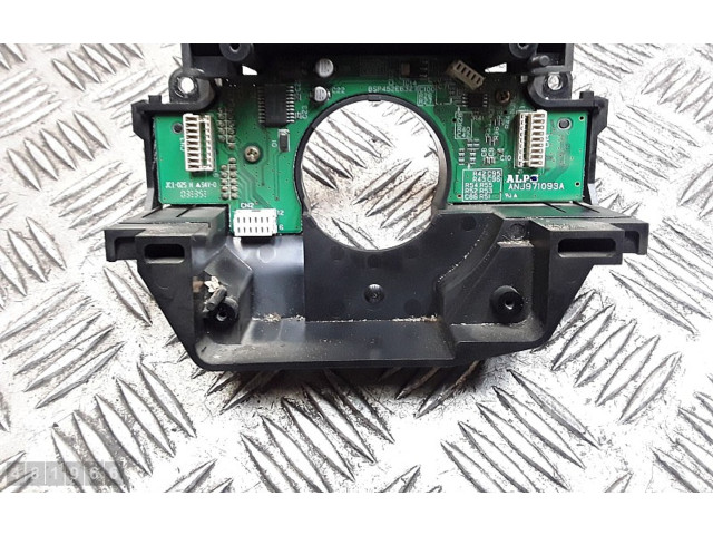 Блок управления двигателя 30658614 Volvo XC90