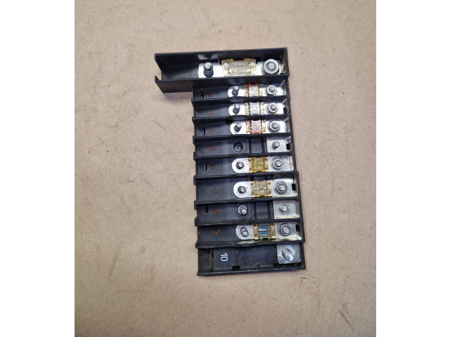 Pojistková skříňka 7H6970187J Volkswagen Transporter - Caravelle T5 2008