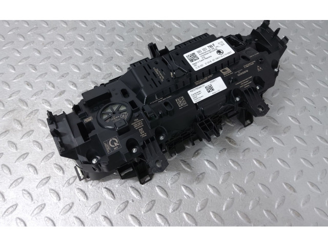 Панель приборов 565920790F Skoda Karoq